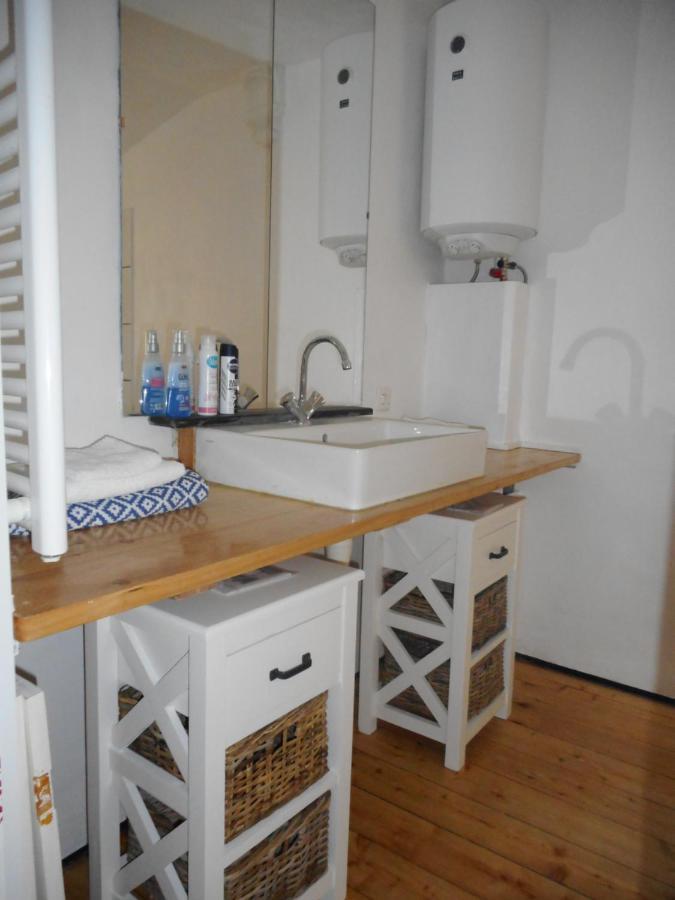 إيه B&B In Karakteristieke Woning, Lytse Loane 5 إيه المظهر الخارجي الصورة